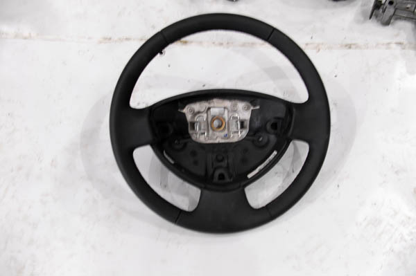Megane çıkma yedek parça_megan2 direksiyon simidi